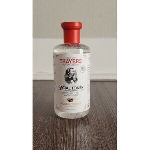 COCONUT WATER FACIAL TONER